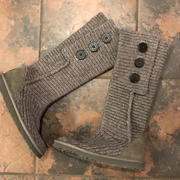 UGG Shoes - Excellent UGG boots size 7